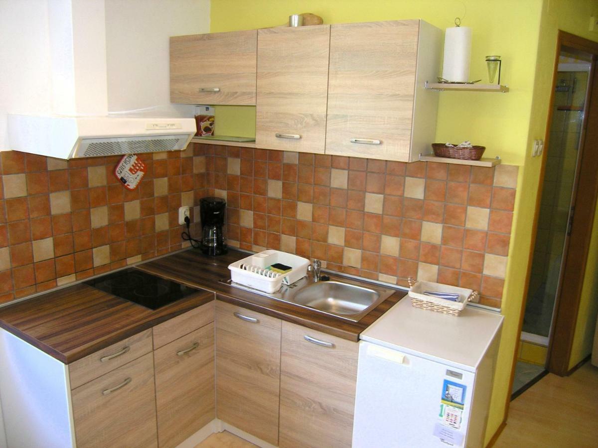 Apartment Danilo Крк Екстер'єр фото